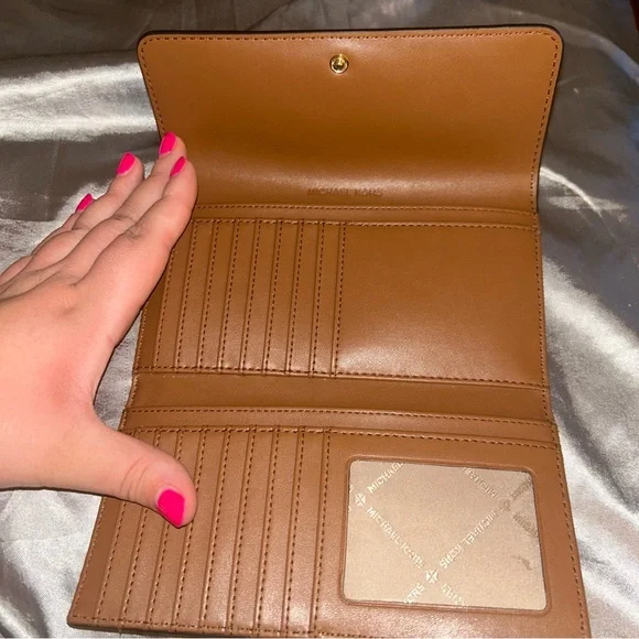 Michael Kors Cream Monogram Wallet - Picture 5 of 6